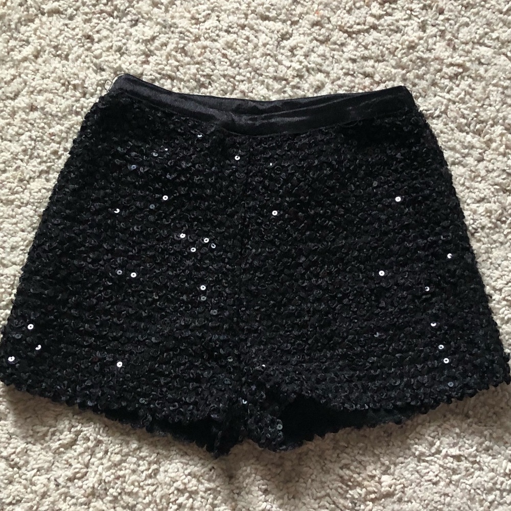 Black Forever 21 shorts